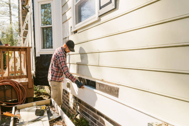 Trusted Storm Damage Siding Repair service in Henrico, NC - Creative Siding